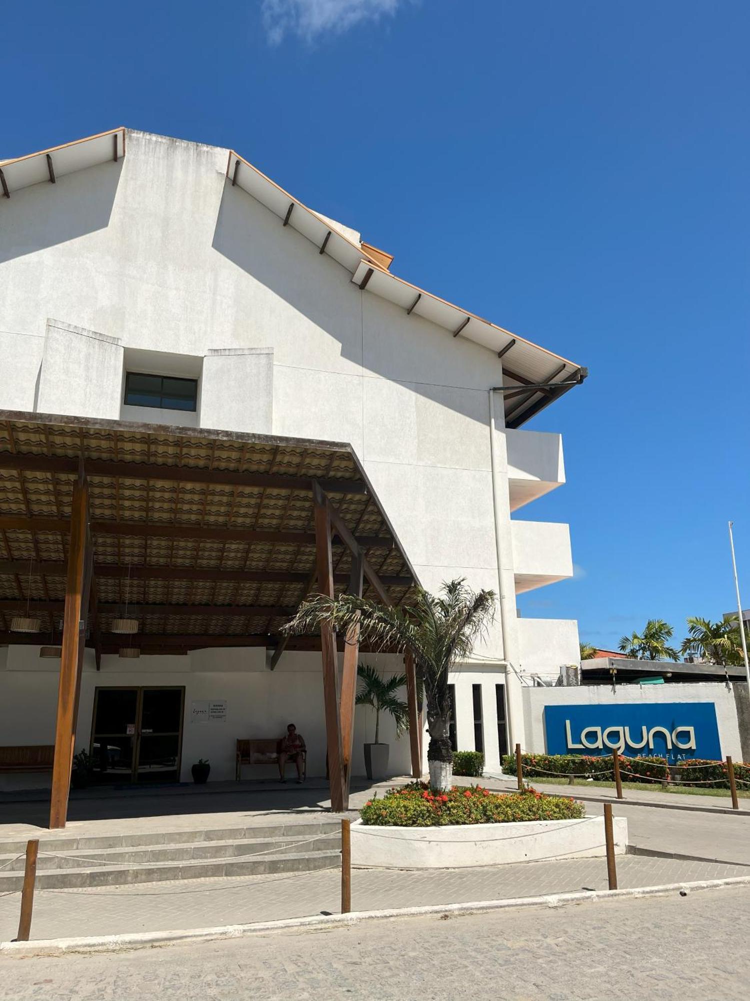 Apartamento Estúdio com Varanda